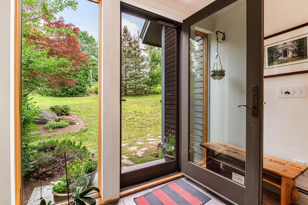 288 Kearsarge Mountain Road, Wilmot, NH 03287