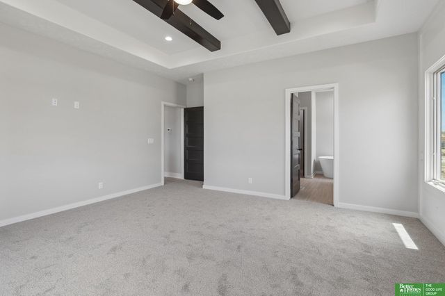 5502 N 213th Street, Elkhorn, NE 68022