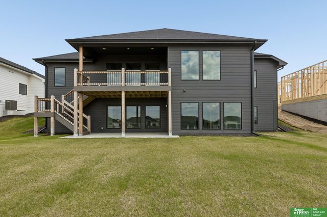 5502 N 213th Street, Elkhorn, NE 68022