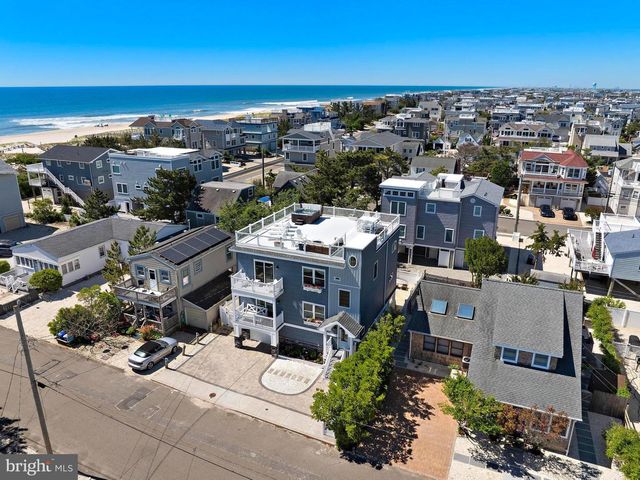 120 E 30TH ST, Ship Bottom, NJ 08008