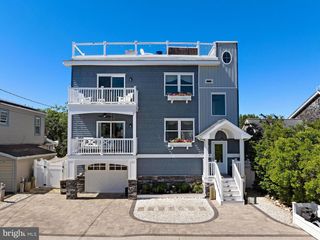 120 E 30TH ST, Ship Bottom, NJ 08008