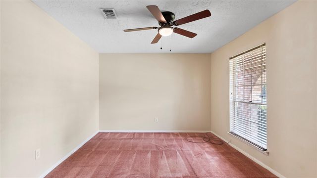 10507 Huntington Way Drive, Houston, TX 77099