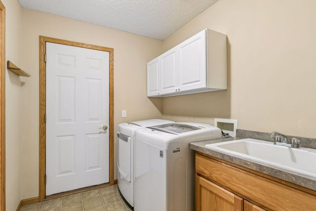 1405 Landsdown Road, Buffalo, MN 55313