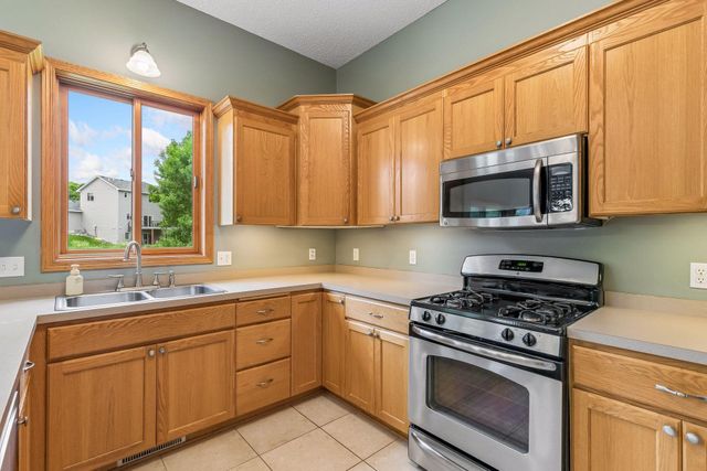 1405 Landsdown Road, Buffalo, MN 55313