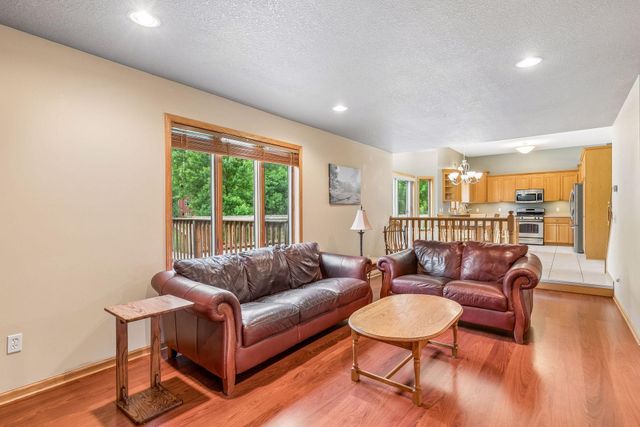 1405 Landsdown Road, Buffalo, MN 55313