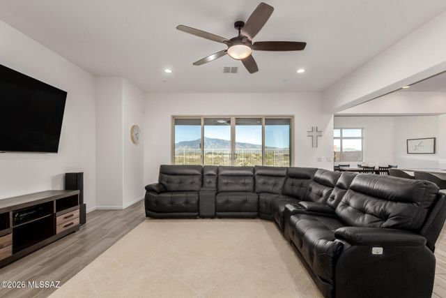 7737 S Indian Wheat Way, Tucson, AZ 85747