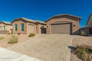 7737 S Indian Wheat Way, Tucson, AZ 85747