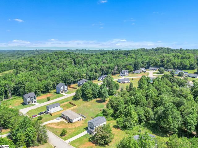 905 Helm Court, Greenville, SC 29617