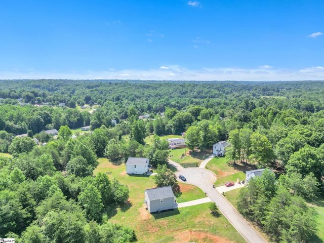 905 Helm Court, Greenville, SC 29617