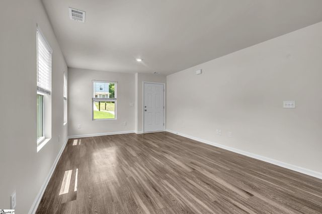 905 Helm Court, Greenville, SC 29617