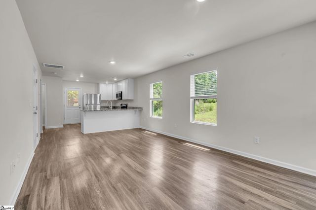 905 Helm Court, Greenville, SC 29617