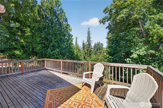 26562 221st Place SE, Maple Valley, WA 98038