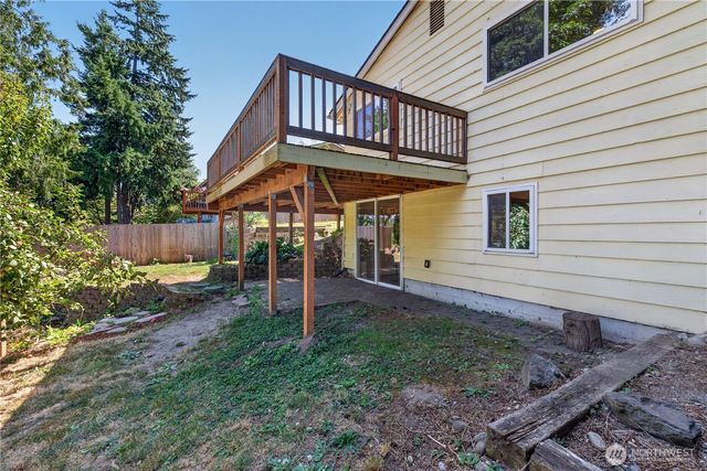 26562 221st Place SE, Maple Valley, WA 98038