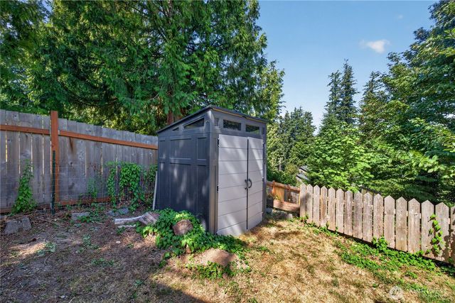 26562 221st Place SE, Maple Valley, WA 98038
