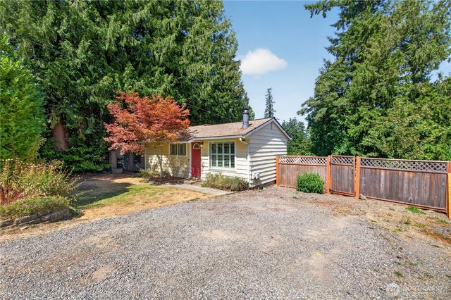 26562 221st Place SE, Maple Valley, WA 98038