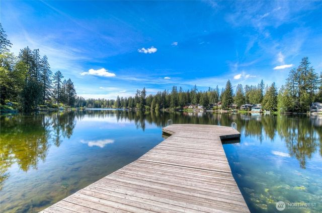 26562 221st Place SE, Maple Valley, WA 98038