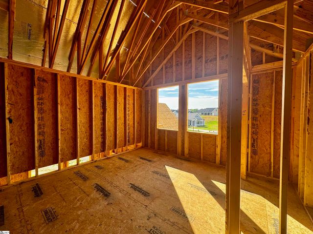 313 Ever Silvers Lane, Taylors, SC 29687