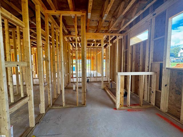 313 Ever Silvers Lane, Taylors, SC 29687