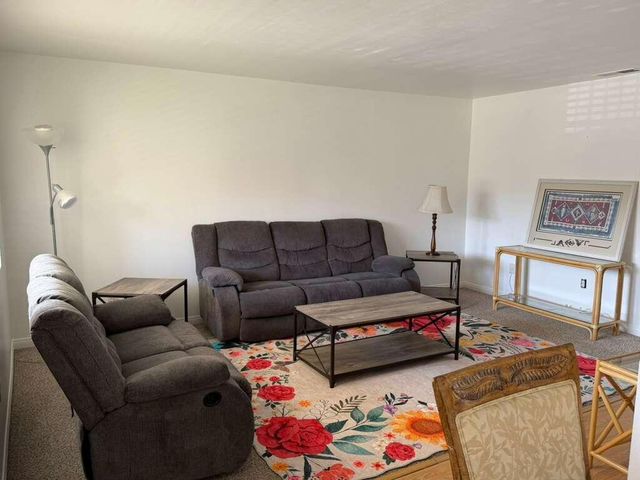 73062 Helen Moody Lane, Palm Desert, CA 92260