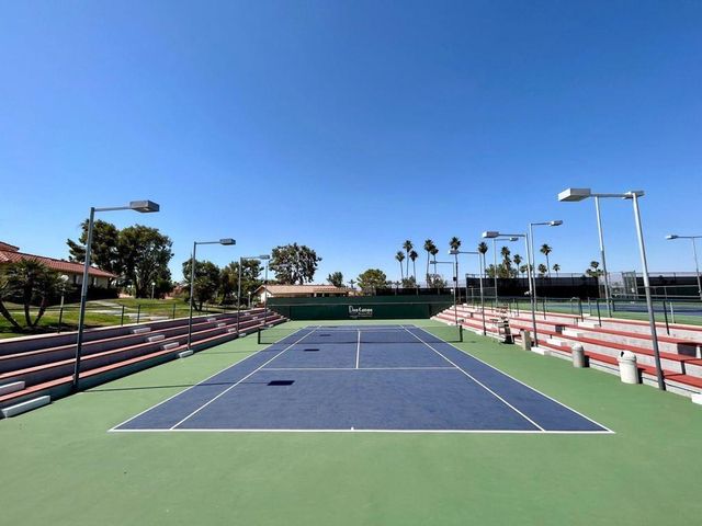 73062 Helen Moody Lane, Palm Desert, CA 92260