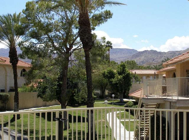 73062 Helen Moody Lane, Palm Desert, CA 92260