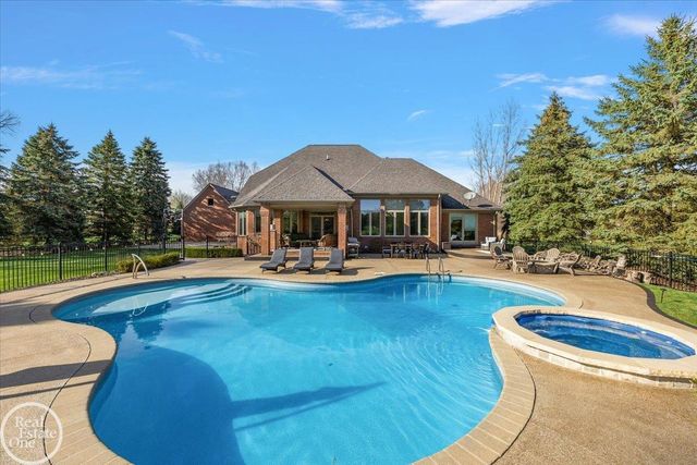 11484 Bayberry Drive, Bruce Twp, MI 48065