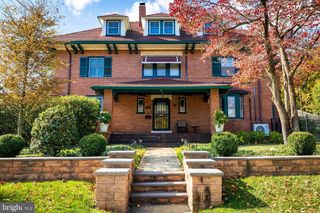 3001 W QUEEN LN, Philadelphia, PA 19129