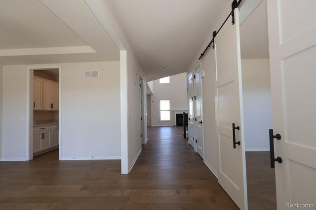 61717 Hevel Lane, Washington Township, MI 48094
