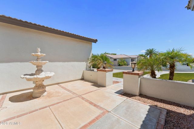 2242 W HAWKEN Way, Chandler, AZ 85286