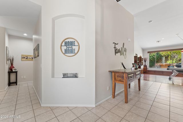 2242 W HAWKEN Way, Chandler, AZ 85286