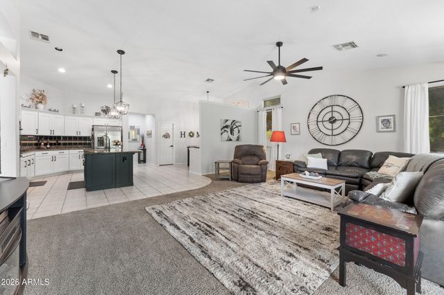 2242 W HAWKEN Way, Chandler, AZ 85286