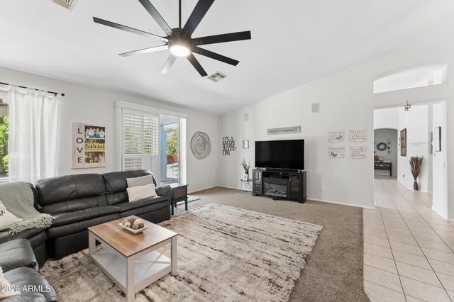 2242 W HAWKEN Way, Chandler, AZ 85286