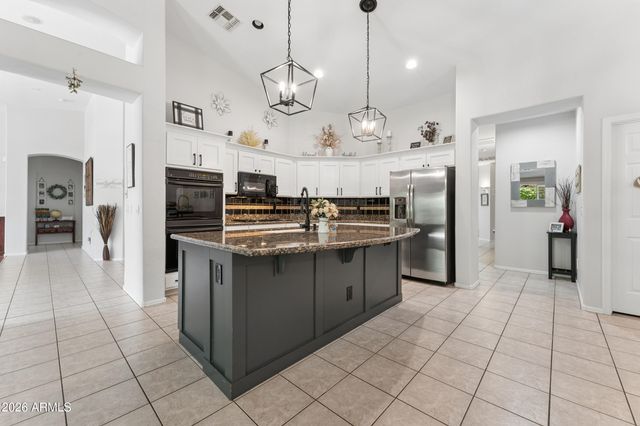 2242 W HAWKEN Way, Chandler, AZ 85286