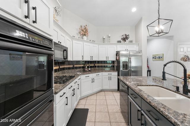 2242 W HAWKEN Way, Chandler, AZ 85286