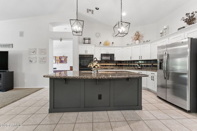2242 W HAWKEN Way, Chandler, AZ 85286