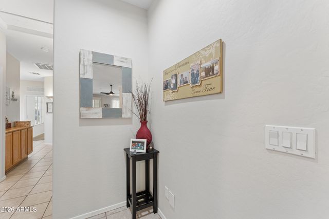 2242 W HAWKEN Way, Chandler, AZ 85286