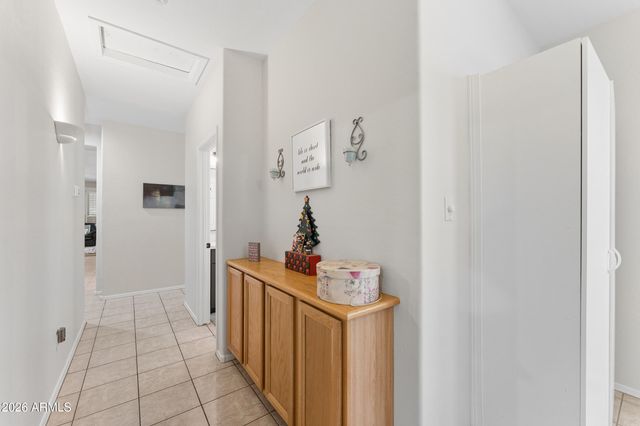 2242 W HAWKEN Way, Chandler, AZ 85286