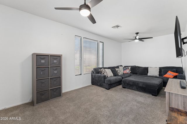 2242 W HAWKEN Way, Chandler, AZ 85286