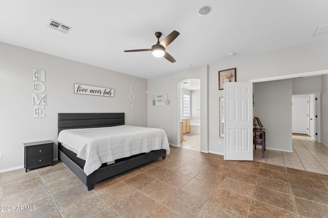 2242 W HAWKEN Way, Chandler, AZ 85286