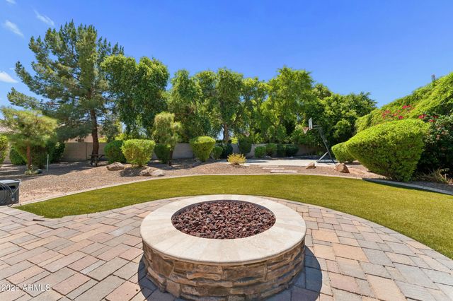 2242 W HAWKEN Way, Chandler, AZ 85286