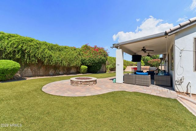 2242 W HAWKEN Way, Chandler, AZ 85286