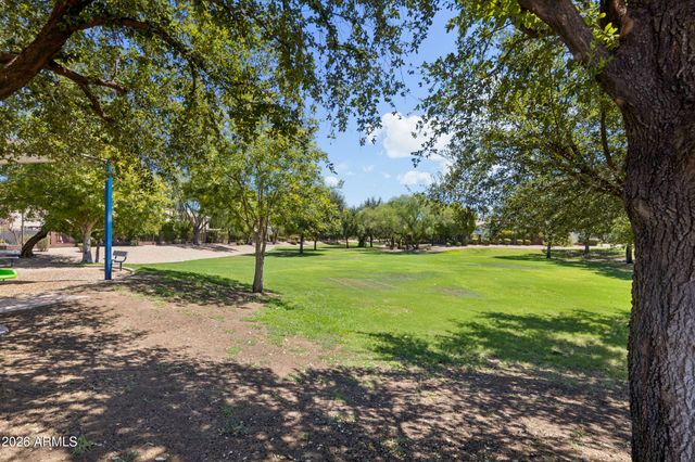 2242 W HAWKEN Way, Chandler, AZ 85286