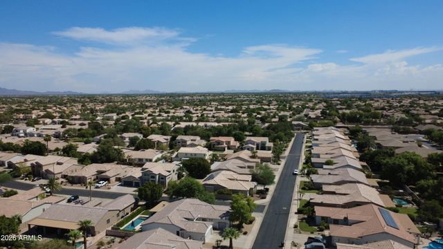2242 W HAWKEN Way, Chandler, AZ 85286