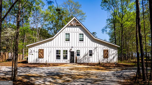 586 Rockville Springs Drive, Eatonton, GA 31024