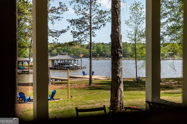 586 Rockville Springs Drive, Eatonton, GA 31024