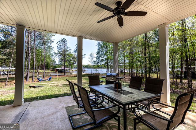 586 Rockville Springs Drive, Eatonton, GA 31024