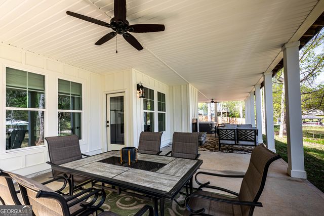 586 Rockville Springs Drive, Eatonton, GA 31024