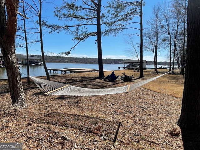 586 Rockville Springs Drive, Eatonton, GA 31024
