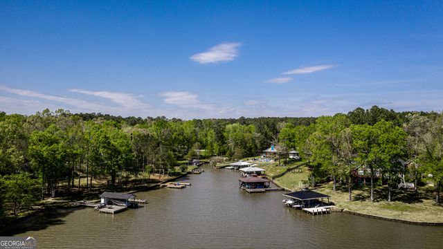 586 Rockville Springs Drive, Eatonton, GA 31024