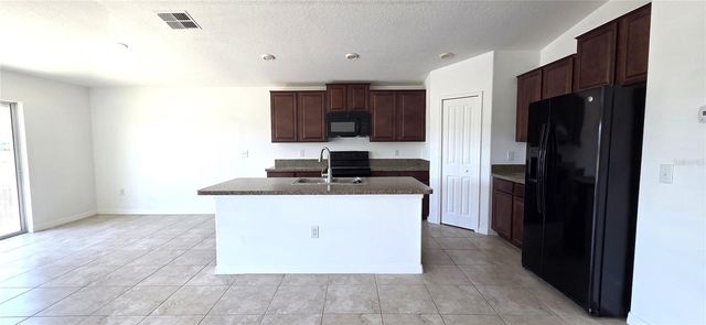 10033 CRESTED FRINGE DRIVE, Riverview, FL 33578